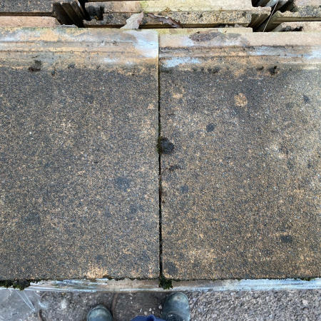 stonewold weathered buff roof tile